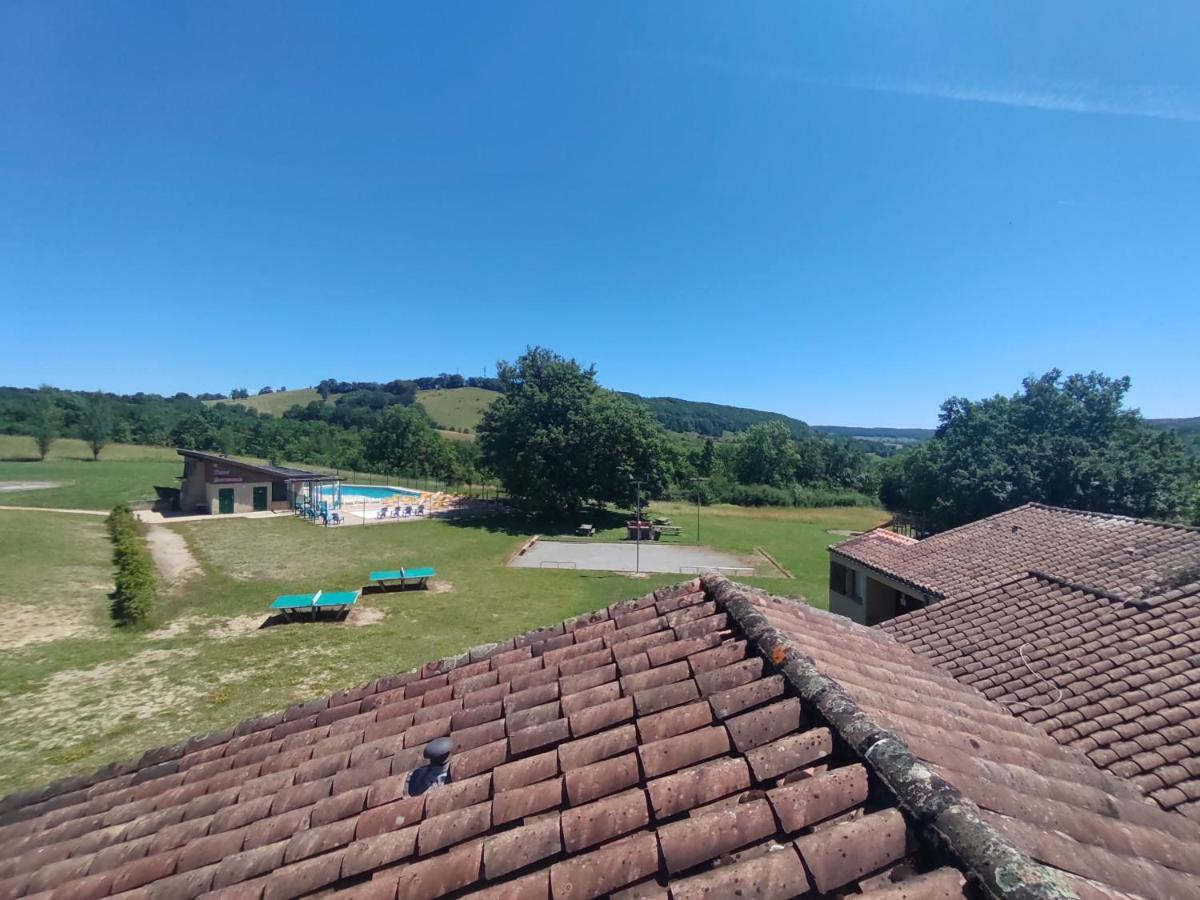 Village Bord De Ciel Caylus Exterior foto
